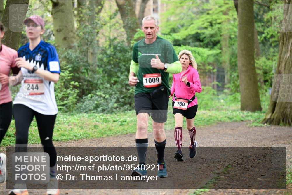 19.04.2026 - Hammer Lauf Dr. Thomas Lammeyer http://msf.ph/oto/9540221 19.04.2026 10:42:23 Laufen 244, 1009, 760 meine-sportfotos.de