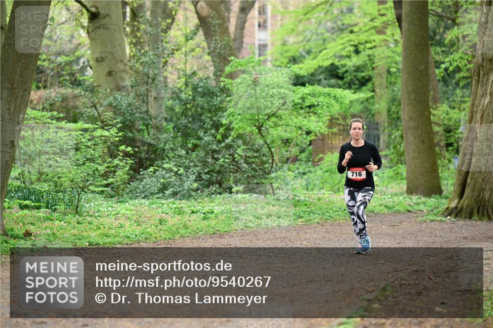 19.04.2026 - Hammer Lauf Dr. Thomas Lammeyer http://msf.ph/oto/9540267 19.04.2026 10:42:36 Laufen 716 meine-sportfotos.de