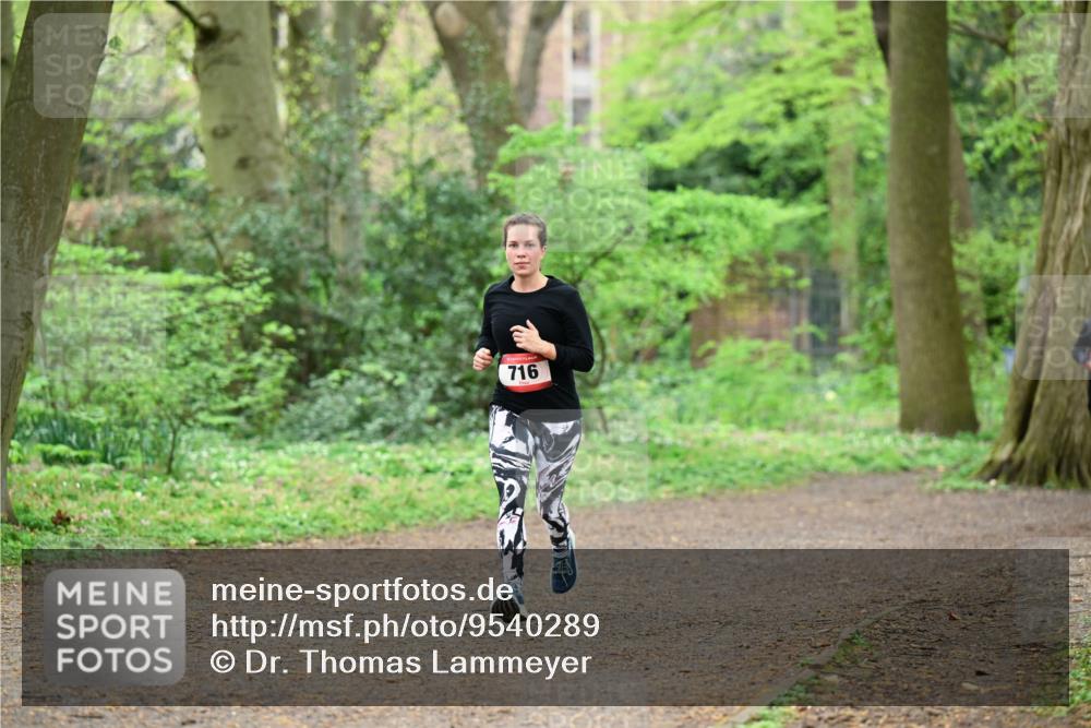 19.04.2026 - Hammer Lauf Dr. Thomas Lammeyer http://msf.ph/oto/9540289 19.04.2026 10:42:38 Laufen 716 meine-sportfotos.de