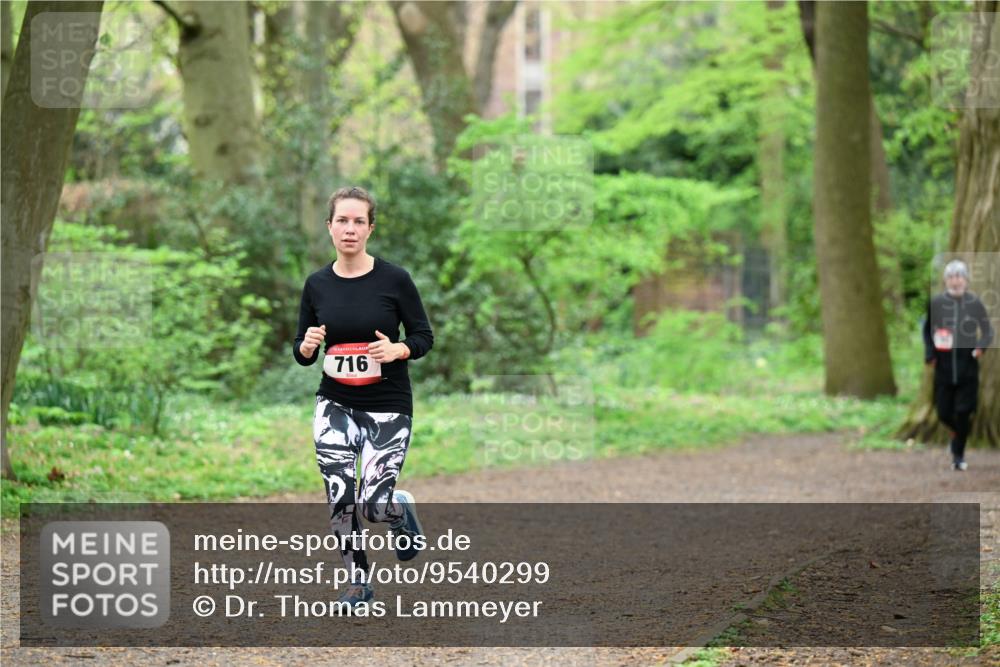 19.04.2026 - Hammer Lauf Dr. Thomas Lammeyer http://msf.ph/oto/9540299 19.04.2026 10:42:39 Laufen 716 meine-sportfotos.de