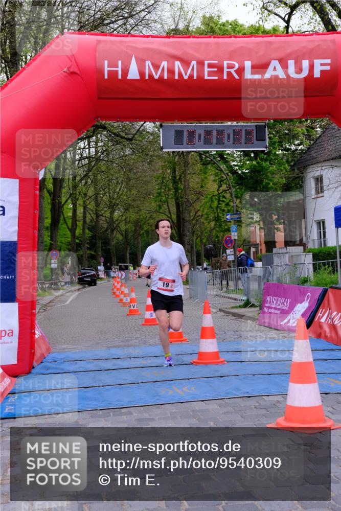 19.04.2026 - Hammer Lauf Tim E. http://msf.ph/oto/9540309 19.04.2026 11:44:42 Ziel 19 meine-sportfotos.de