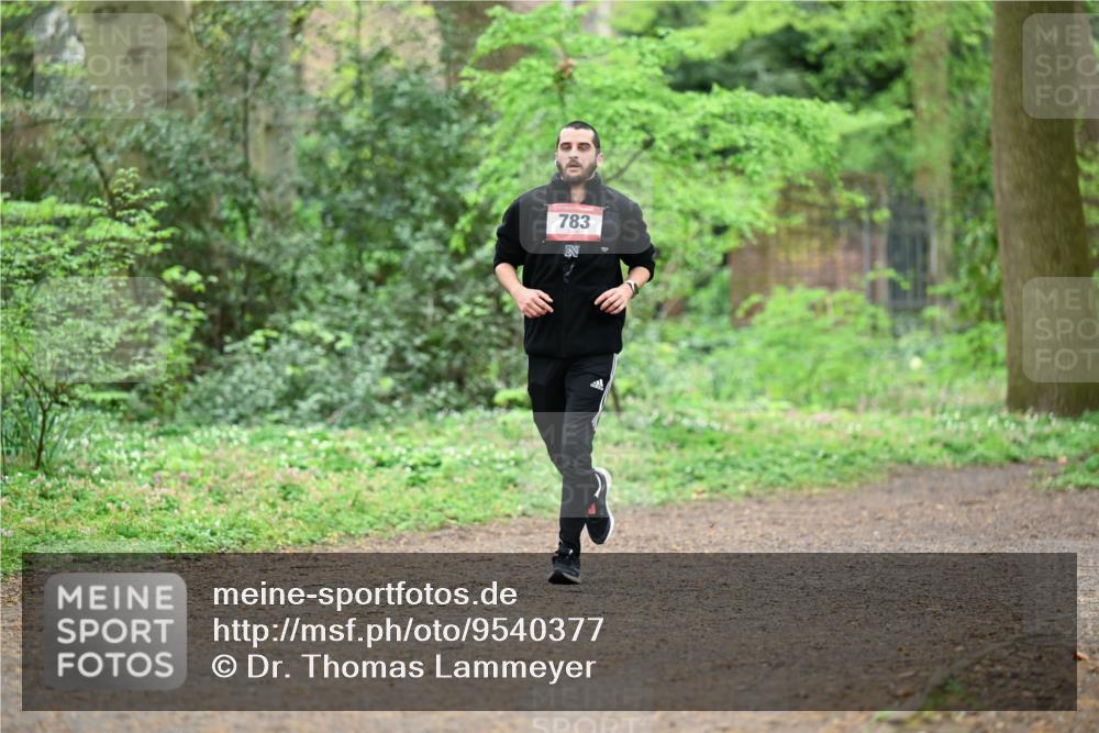 19.04.2026 - Hammer Lauf Dr. Thomas Lammeyer http://msf.ph/oto/9540377 19.04.2026 10:42:50 Laufen 783 meine-sportfotos.de