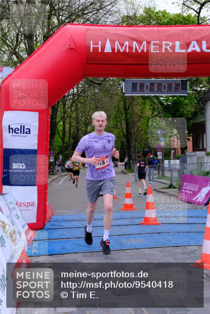 19.04.2026 - Hammer Lauf Tim E. http://msf.ph/oto/9540418 19.04.2026 11:46:14 Ziel 18, 21, 189, 351 meine-sportfotos.de