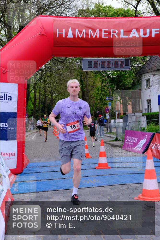 19.04.2026 - Hammer Lauf Tim E. http://msf.ph/oto/9540421 19.04.2026 11:46:14 Ziel 18, 21, 189, 351 meine-sportfotos.de