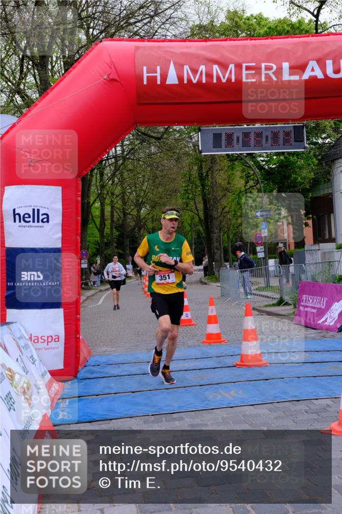 19.04.2026 - Hammer Lauf Tim E. http://msf.ph/oto/9540432 19.04.2026 11:46:18 Ziel 18, 189, 351 meine-sportfotos.de