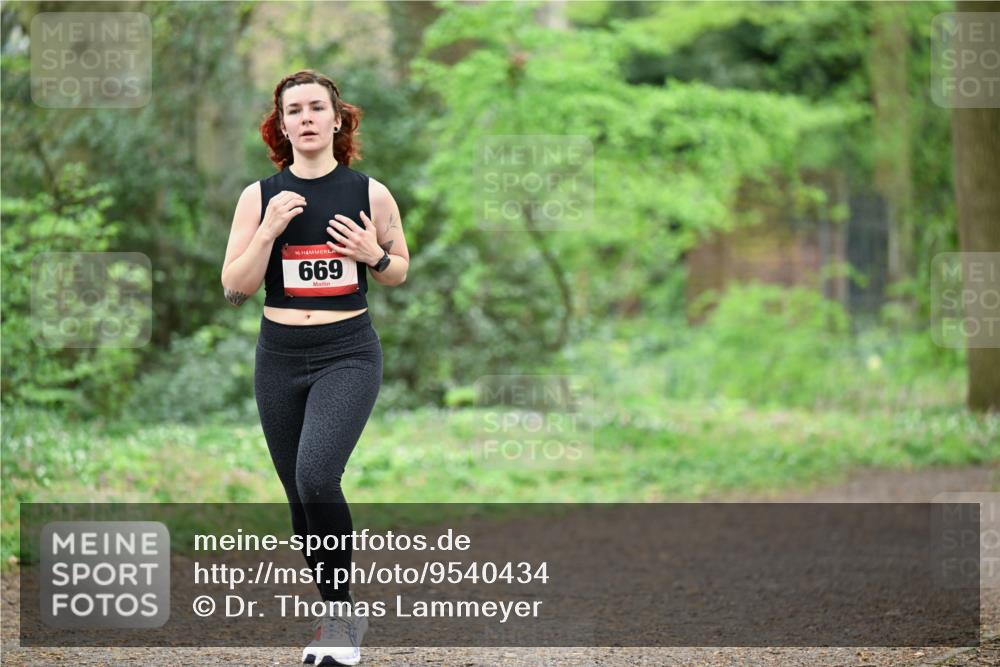 19.04.2026 - Hammer Lauf Dr. Thomas Lammeyer http://msf.ph/oto/9540434 19.04.2026 10:43:01 Laufen 669 meine-sportfotos.de