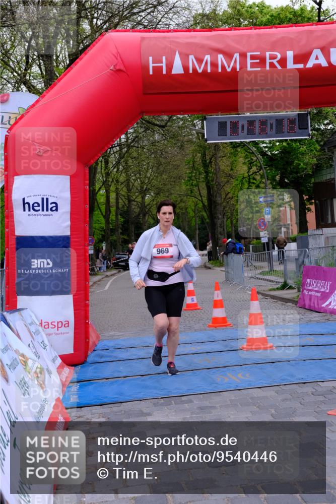 19.04.2026 - Hammer Lauf Tim E. http://msf.ph/oto/9540446 19.04.2026 11:46:25 Ziel 17, 969, 1165 meine-sportfotos.de