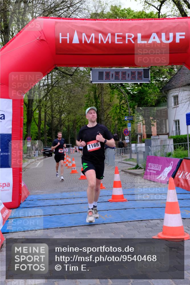 19.04.2026 - Hammer Lauf Tim E. http://msf.ph/oto/9540468 19.04.2026 11:46:31 Ziel 17, 269, 1165, 1858 meine-sportfotos.de