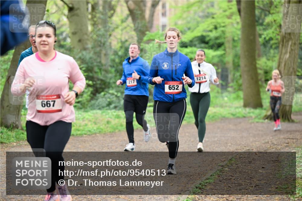 19.04.2026 - Hammer Lauf Dr. Thomas Lammeyer http://msf.ph/oto/9540513 19.04.2026 10:43:29 Laufen 667, 1217, 652, 1214 meine-sportfotos.de