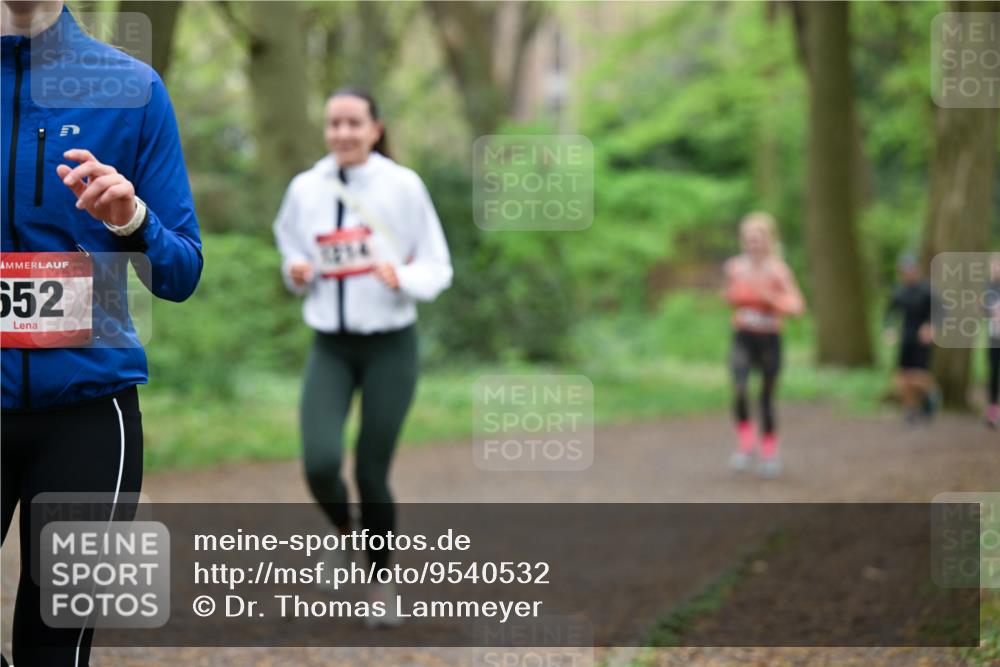 19.04.2026 - Hammer Lauf Dr. Thomas Lammeyer http://msf.ph/oto/9540532 19.04.2026 10:43:32 Laufen 652 meine-sportfotos.de