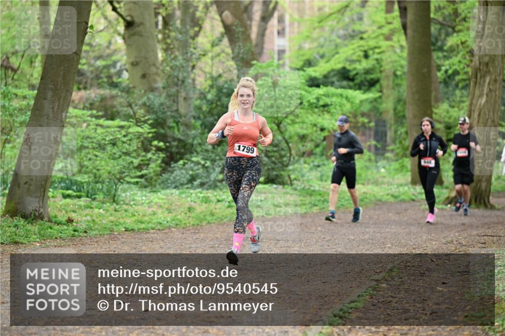 19.04.2026 - Hammer Lauf Dr. Thomas Lammeyer http://msf.ph/oto/9540545 19.04.2026 10:43:34 Laufen 1799, 644 meine-sportfotos.de