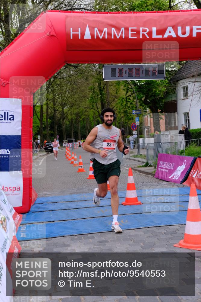 19.04.2026 - Hammer Lauf Tim E. http://msf.ph/oto/9540553 19.04.2026 11:48:23 Ziel 23, 314, 1681 meine-sportfotos.de