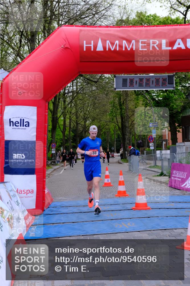 19.04.2026 - Hammer Lauf Tim E. http://msf.ph/oto/9540596 19.04.2026 11:49:14 Ziel 133, 468, 1147, 1148, 1878 meine-sportfotos.de