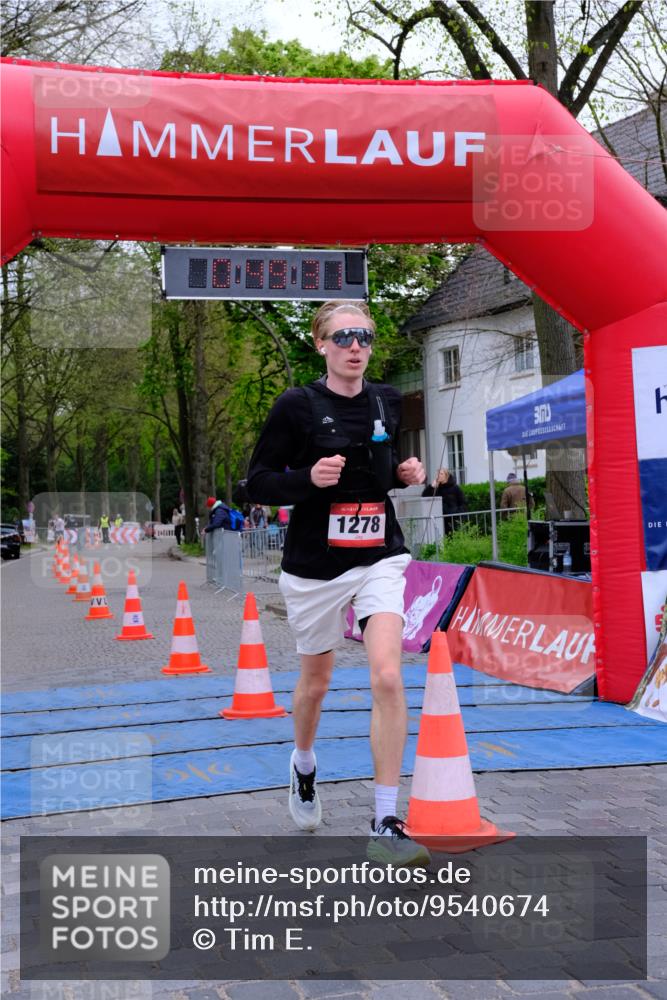19.04.2026 - Hammer Lauf Tim E. http://msf.ph/oto/9540674 19.04.2026 11:49:40 Ziel 1278 meine-sportfotos.de