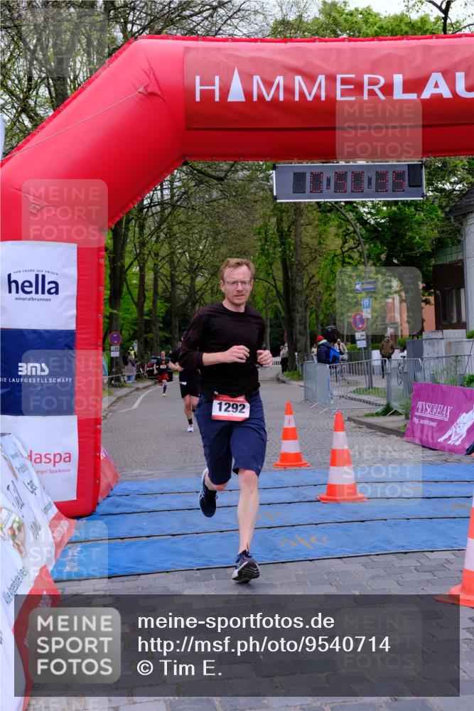 19.04.2026 - Hammer Lauf Tim E. http://msf.ph/oto/9540714 19.04.2026 11:50:43 Ziel 562, 1292 meine-sportfotos.de
