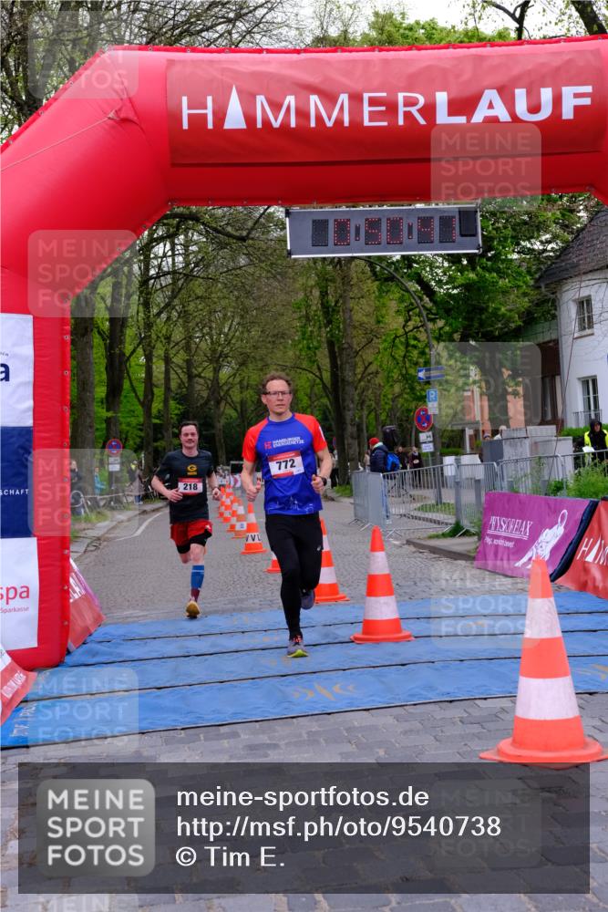 19.04.2026 - Hammer Lauf Tim E. http://msf.ph/oto/9540738 19.04.2026 11:50:49 Ziel 218, 562, 772 meine-sportfotos.de