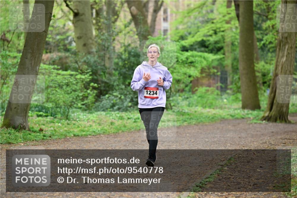 19.04.2026 - Hammer Lauf Dr. Thomas Lammeyer http://msf.ph/oto/9540778 19.04.2026 10:44:18 Laufen 1234 meine-sportfotos.de
