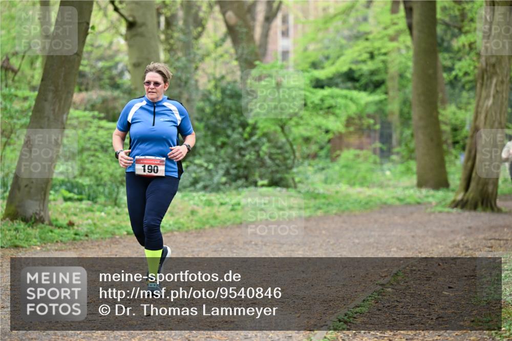 19.04.2026 - Hammer Lauf Dr. Thomas Lammeyer http://msf.ph/oto/9540846 19.04.2026 10:44:37 Laufen 190 meine-sportfotos.de