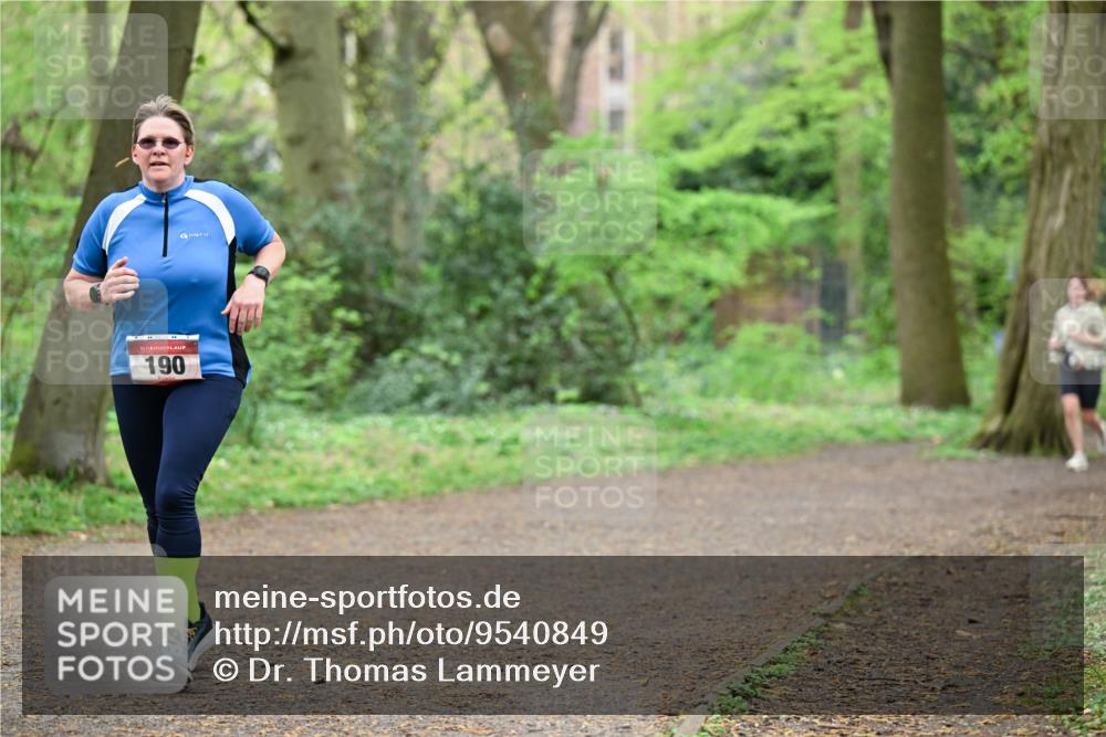 19.04.2026 - Hammer Lauf Dr. Thomas Lammeyer http://msf.ph/oto/9540849 19.04.2026 10:44:37 Laufen 190 meine-sportfotos.de