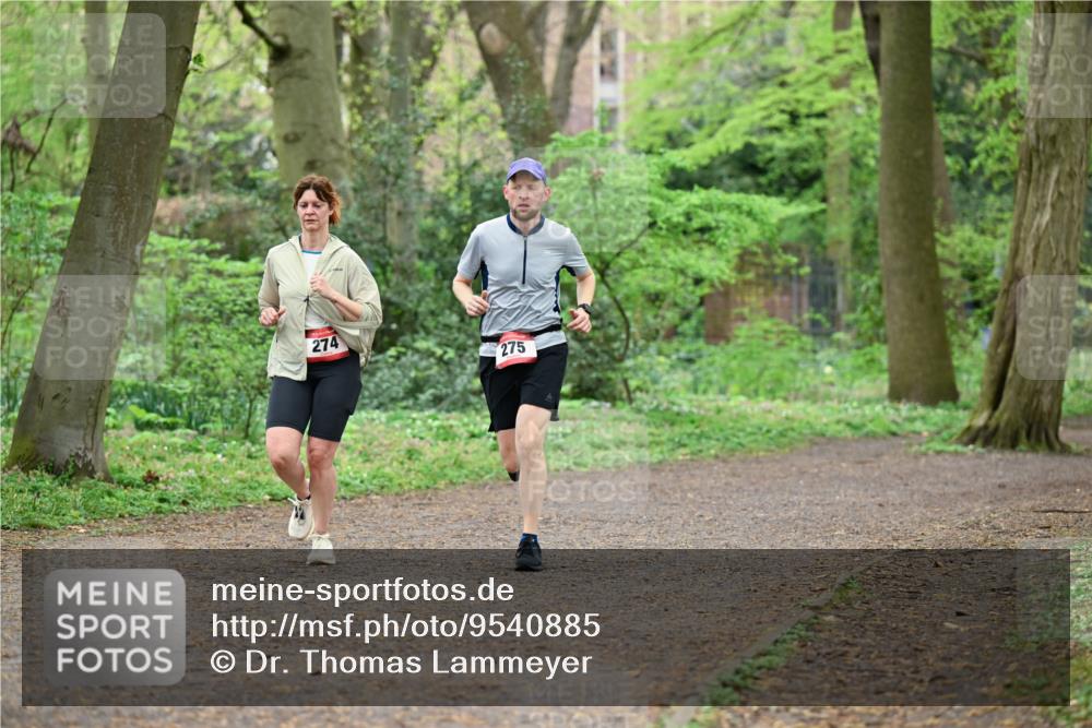 19.04.2026 - Hammer Lauf Dr. Thomas Lammeyer http://msf.ph/oto/9540885 19.04.2026 10:44:44 Laufen 274, 275 meine-sportfotos.de