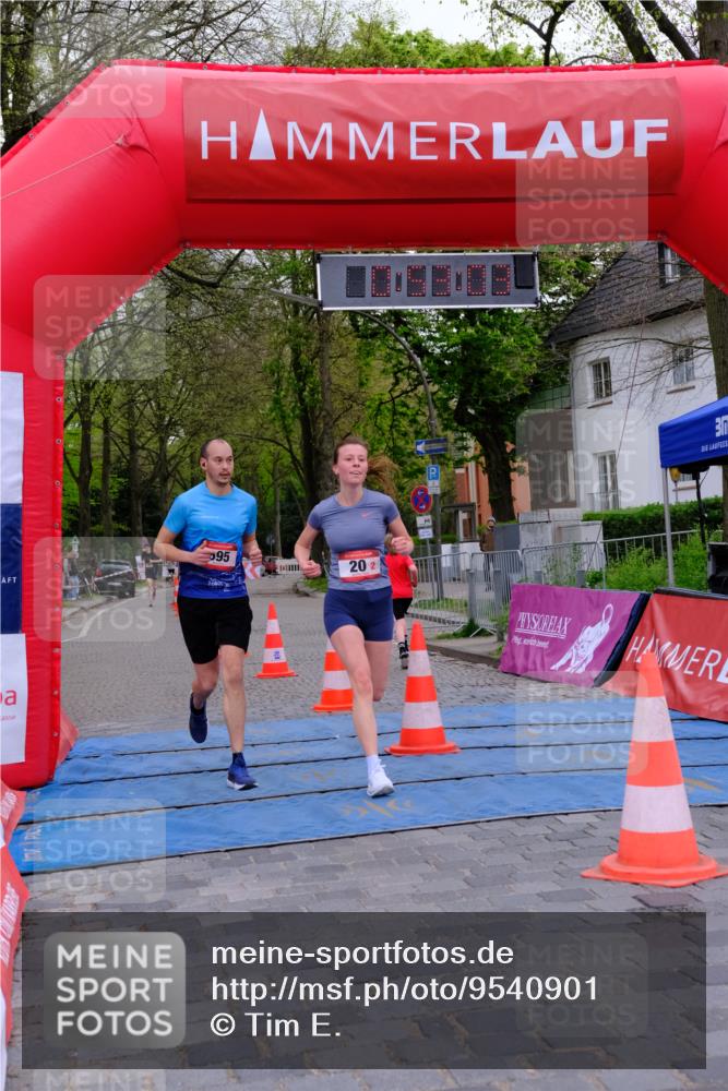 19.04.2026 - Hammer Lauf Tim E. http://msf.ph/oto/9540901 19.04.2026 11:53:11 Ziel 8, 20, 21 meine-sportfotos.de