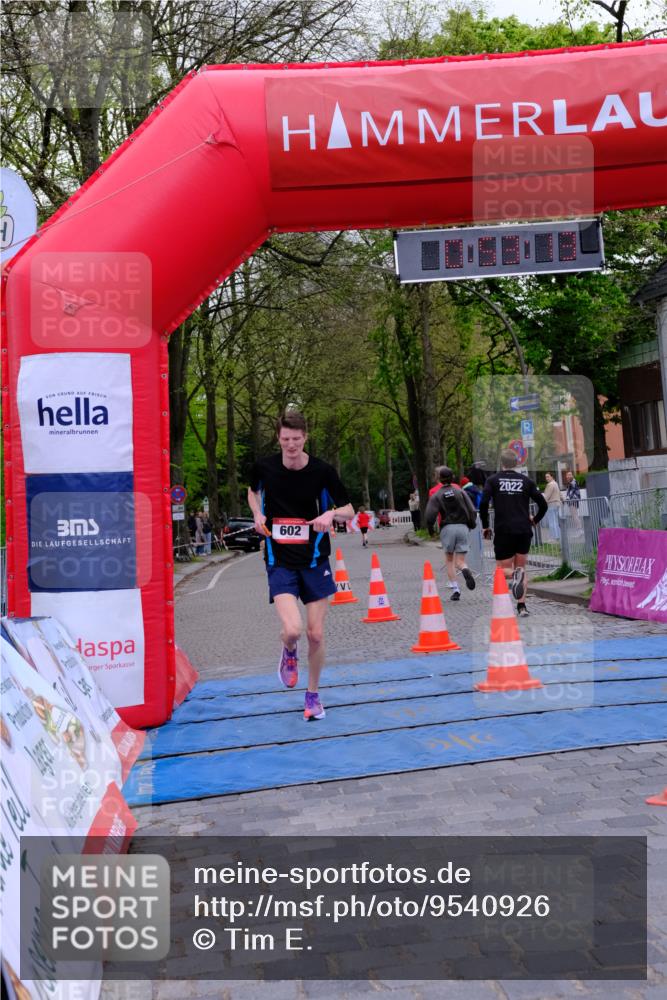 19.04.2026 - Hammer Lauf Tim E. http://msf.ph/oto/9540926 19.04.2026 11:53:21 Ziel 239, 354, 602, 920, 928 meine-sportfotos.de