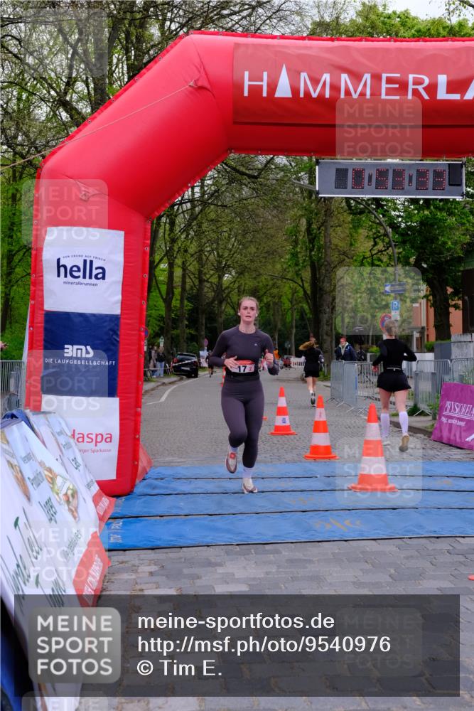 19.04.2026 - Hammer Lauf Tim E. http://msf.ph/oto/9540976 19.04.2026 11:53:41 Ziel 17, 609, 912 meine-sportfotos.de
