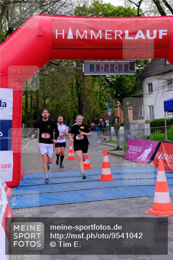 19.04.2026 - Hammer Lauf Tim E. http://msf.ph/oto/9541042 19.04.2026 11:54:39 Ziel 3, 16, 520, 690 meine-sportfotos.de