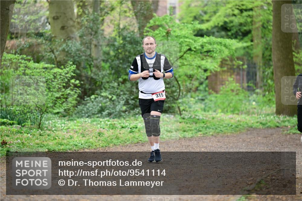 19.04.2026 - Hammer Lauf Dr. Thomas Lammeyer http://msf.ph/oto/9541114 19.04.2026 10:45:22 Laufen 315 meine-sportfotos.de