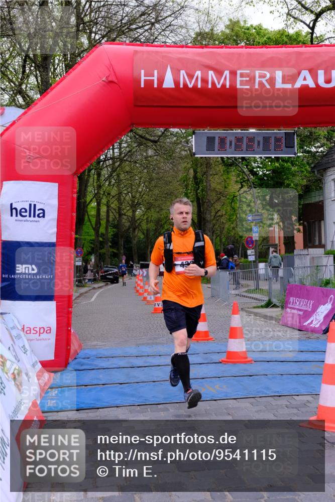 19.04.2026 - Hammer Lauf Tim E. http://msf.ph/oto/9541115 19.04.2026 11:55:21 Ziel 432 meine-sportfotos.de