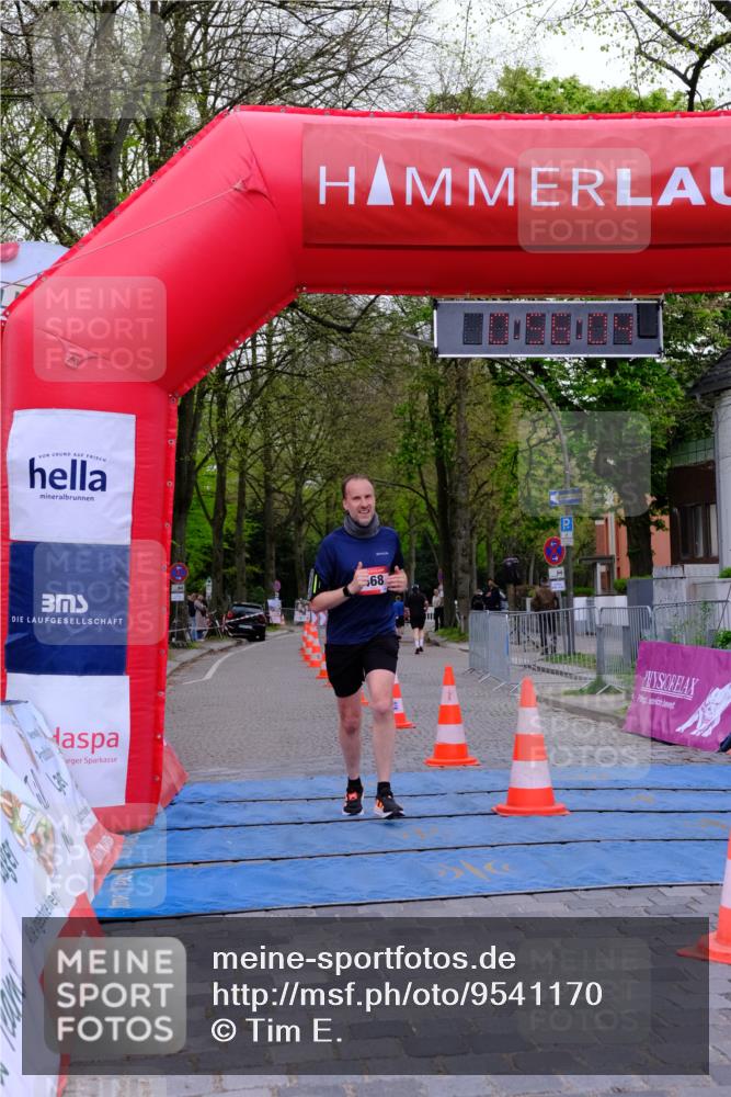 19.04.2026 - Hammer Lauf Tim E. http://msf.ph/oto/9541170 19.04.2026 11:56:12 Ziel 468 meine-sportfotos.de