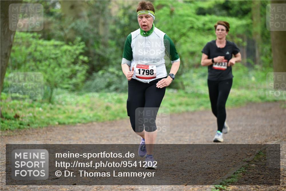 19.04.2026 - Hammer Lauf Dr. Thomas Lammeyer http://msf.ph/oto/9541202 19.04.2026 10:45:45 Laufen 1798 meine-sportfotos.de