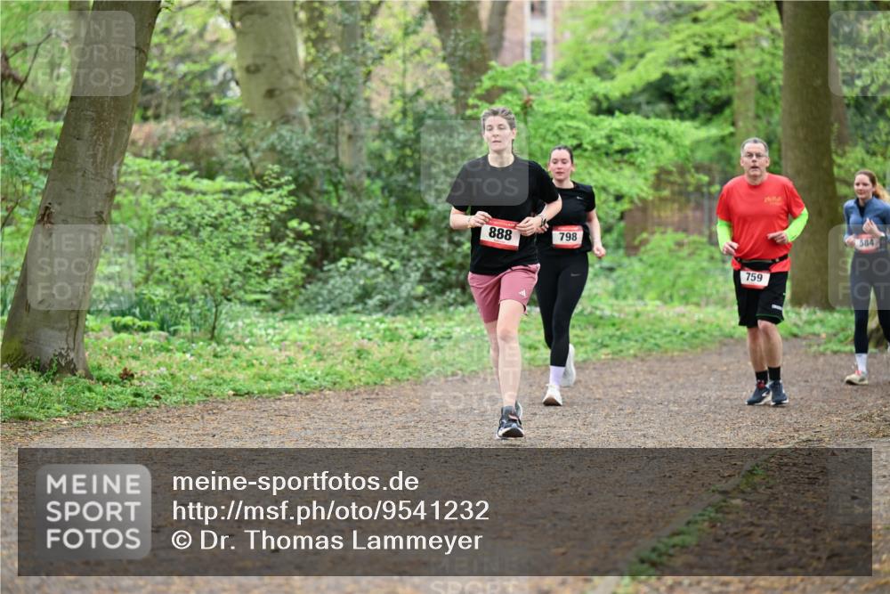 19.04.2026 - Hammer Lauf Dr. Thomas Lammeyer http://msf.ph/oto/9541232 19.04.2026 10:45:51 Laufen 888, 798, 759, 584 meine-sportfotos.de