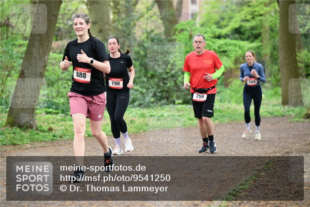 19.04.2026 - Hammer Lauf Dr. Thomas Lammeyer http://msf.ph/oto/9541250 19.04.2026 10:45:53 Laufen 888, 798, 759, 584 meine-sportfotos.de