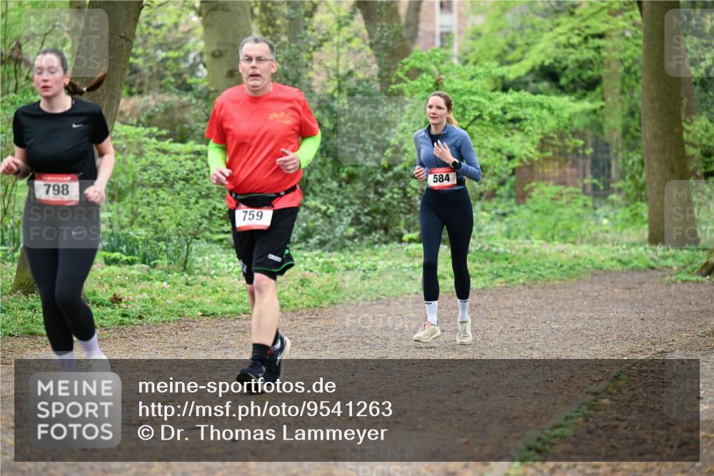 19.04.2026 - Hammer Lauf Dr. Thomas Lammeyer http://msf.ph/oto/9541263 19.04.2026 10:45:54 Laufen 798, 759, 584 meine-sportfotos.de