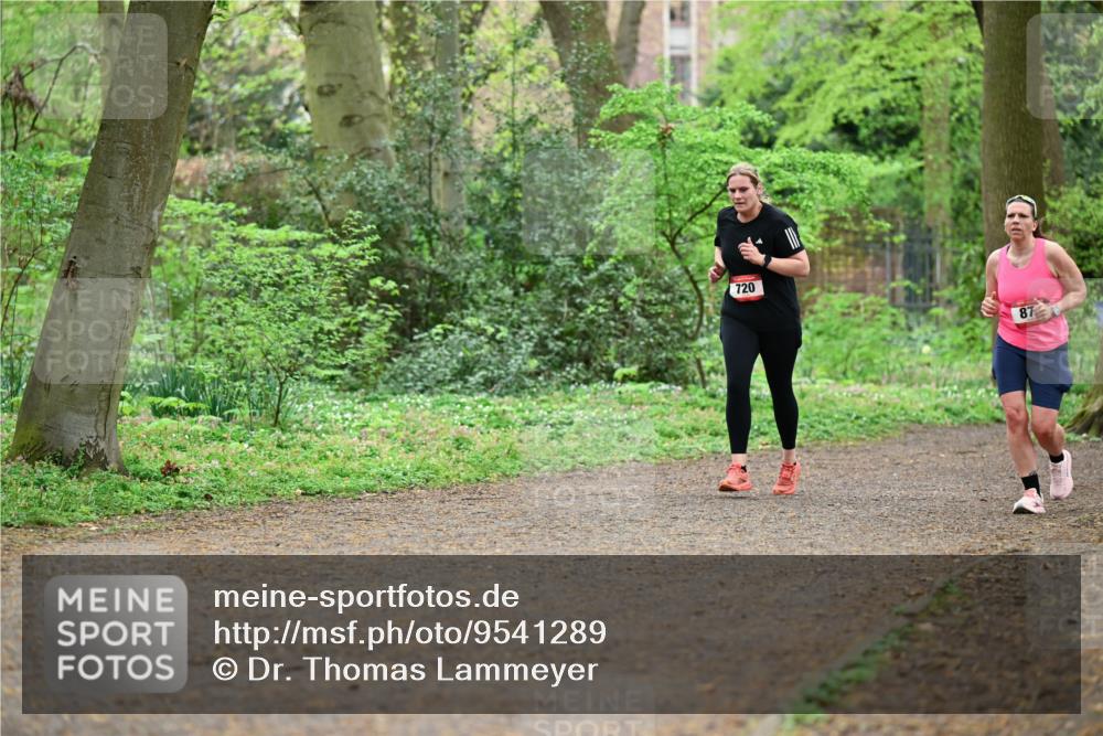 19.04.2026 - Hammer Lauf Dr. Thomas Lammeyer http://msf.ph/oto/9541289 19.04.2026 10:45:59 Laufen 720 meine-sportfotos.de