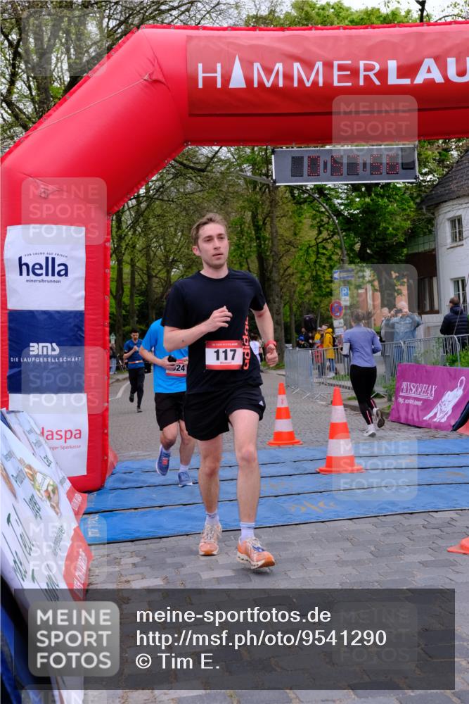 19.04.2026 - Hammer Lauf Tim E. http://msf.ph/oto/9541290 19.04.2026 11:58:04 Ziel 117, 193, 624, 637, 987, 1096 meine-sportfotos.de