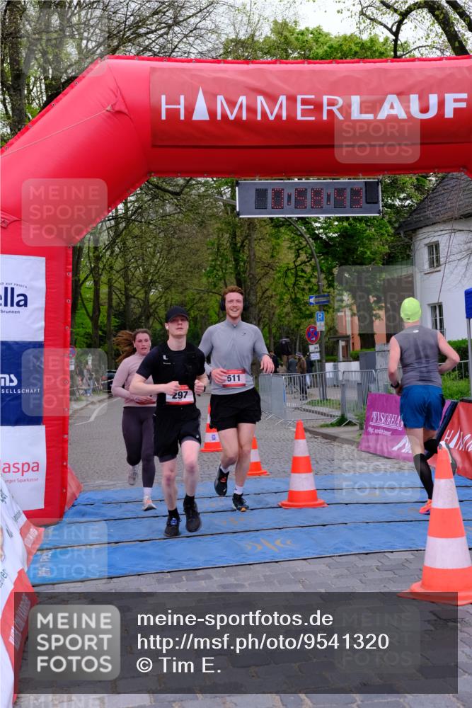 19.04.2026 - Hammer Lauf Tim E. http://msf.ph/oto/9541320 19.04.2026 11:58:51 Ziel 297, 511, 574, 636, 952 meine-sportfotos.de