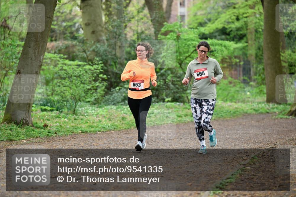19.04.2026 - Hammer Lauf Dr. Thomas Lammeyer http://msf.ph/oto/9541335 19.04.2026 10:46:10 Laufen 653, 148, 665 meine-sportfotos.de