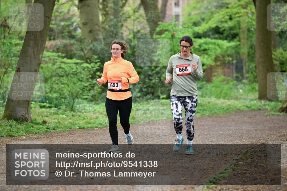 19.04.2026 - Hammer Lauf Dr. Thomas Lammeyer http://msf.ph/oto/9541338 19.04.2026 10:46:11 Laufen 653, 665 meine-sportfotos.de