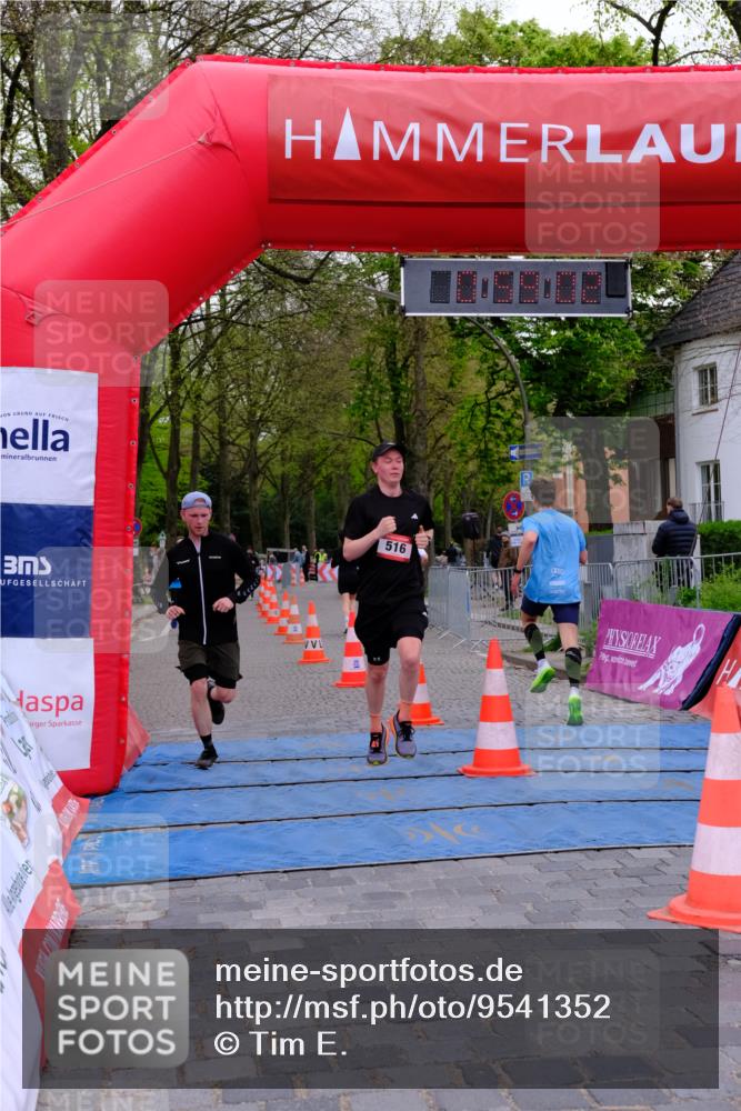 19.04.2026 - Hammer Lauf Tim E. http://msf.ph/oto/9541352 19.04.2026 11:59:10 Ziel 19, 415, 516, 627, 938 meine-sportfotos.de