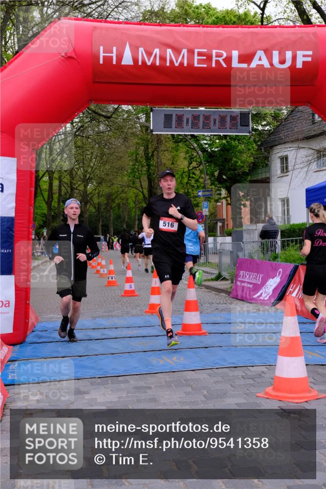 19.04.2026 - Hammer Lauf Tim E. http://msf.ph/oto/9541358 19.04.2026 11:59:10 Ziel 19, 415, 516, 627, 938 meine-sportfotos.de