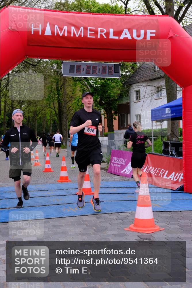 19.04.2026 - Hammer Lauf Tim E. http://msf.ph/oto/9541364 19.04.2026 11:59:11 Ziel 19, 163, 415, 516, 627 meine-sportfotos.de