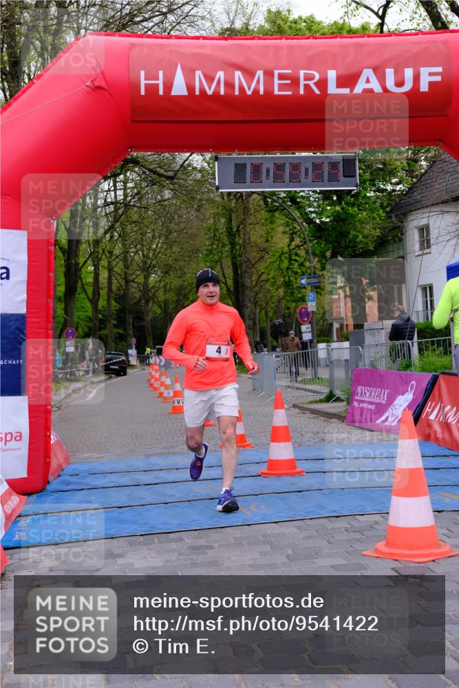 19.04.2026 - Hammer Lauf Tim E. http://msf.ph/oto/9541422 19.04.2026 11:59:32 Ziel 4, 263, 1018 meine-sportfotos.de
