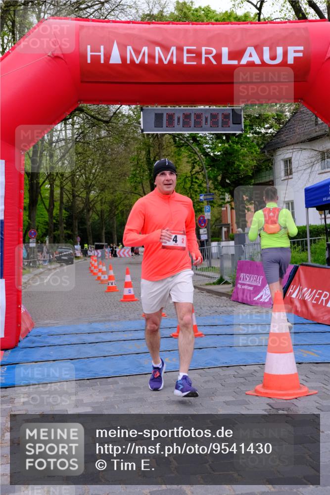 19.04.2026 - Hammer Lauf Tim E. http://msf.ph/oto/9541430 19.04.2026 11:59:33 Ziel 4, 263, 1018 meine-sportfotos.de