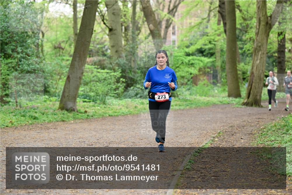 19.04.2026 - Hammer Lauf Dr. Thomas Lammeyer http://msf.ph/oto/9541481 19.04.2026 10:46:37 Laufen 273 meine-sportfotos.de