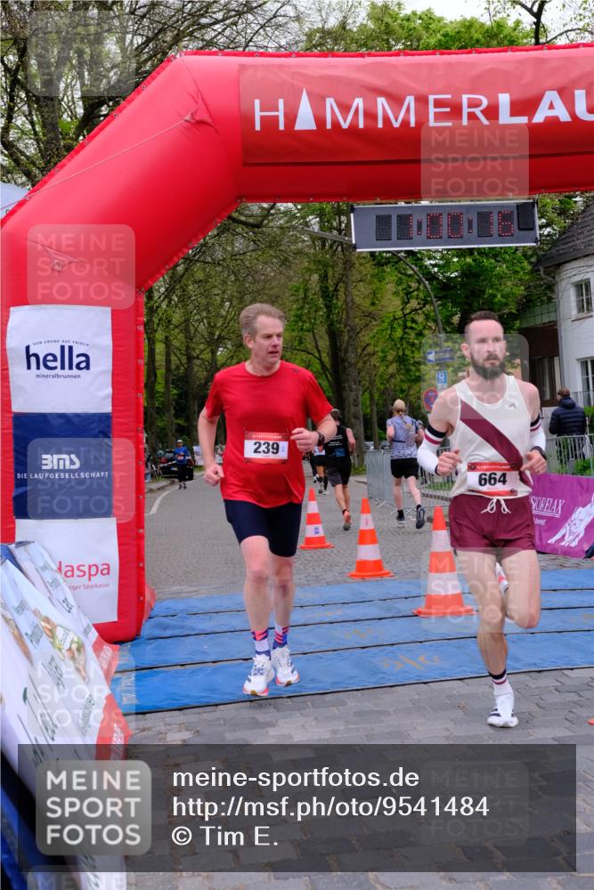 19.04.2026 - Hammer Lauf Tim E. http://msf.ph/oto/9541484 19.04.2026 12:00:24 Ziel 239, 507, 536, 664, 920, 1219 meine-sportfotos.de