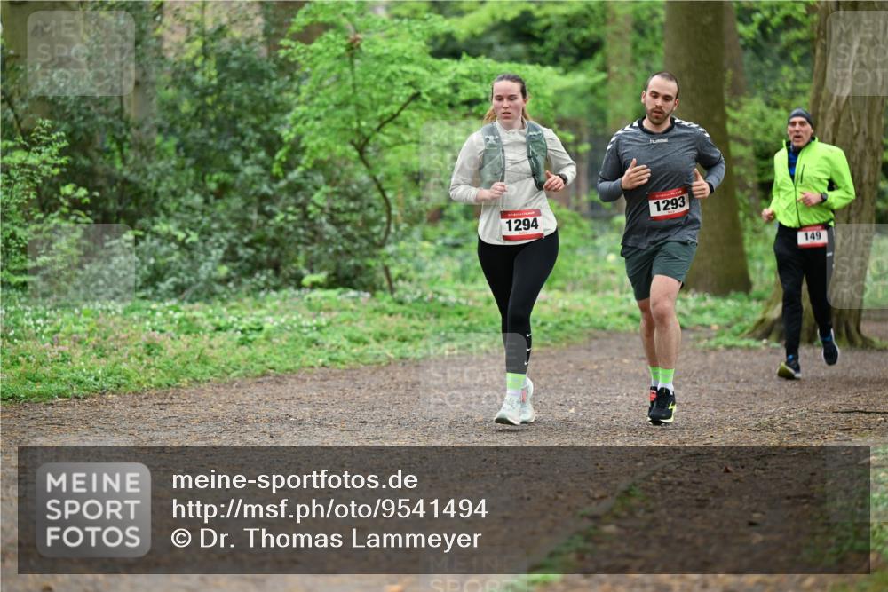 19.04.2026 - Hammer Lauf Dr. Thomas Lammeyer http://msf.ph/oto/9541494 19.04.2026 10:46:41 Laufen 1294, 1293, 149 meine-sportfotos.de