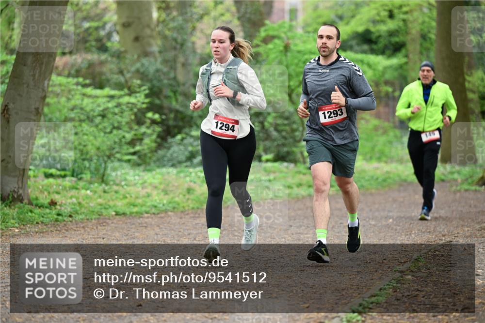 19.04.2026 - Hammer Lauf Dr. Thomas Lammeyer http://msf.ph/oto/9541512 19.04.2026 10:46:43 Laufen 1294, 1293, 149 meine-sportfotos.de