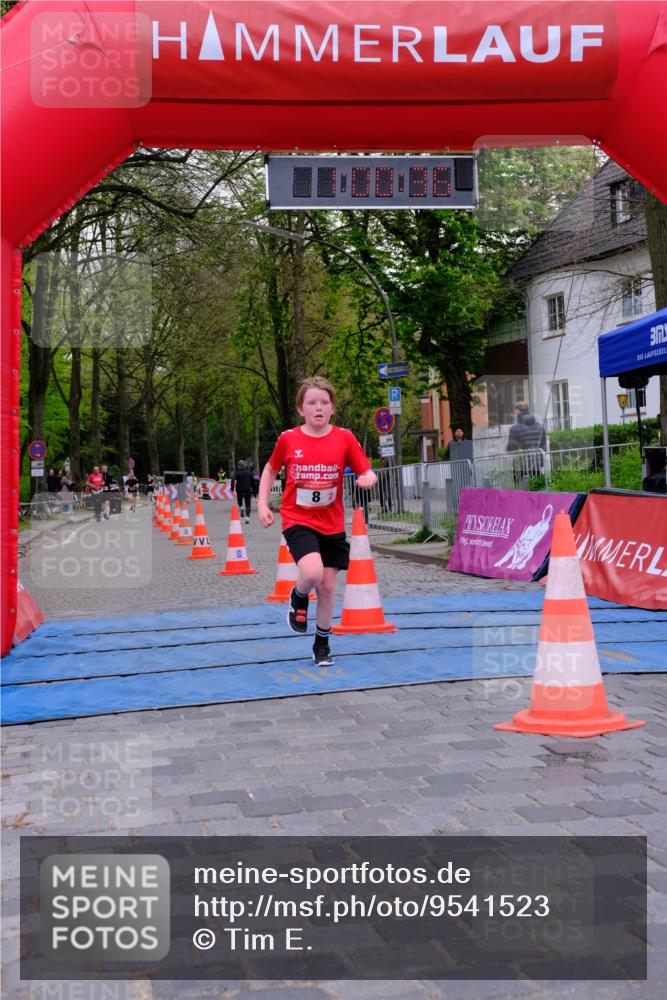 19.04.2026 - Hammer Lauf Tim E. http://msf.ph/oto/9541523 19.04.2026 12:00:44 Ziel 8, 331, 333 meine-sportfotos.de